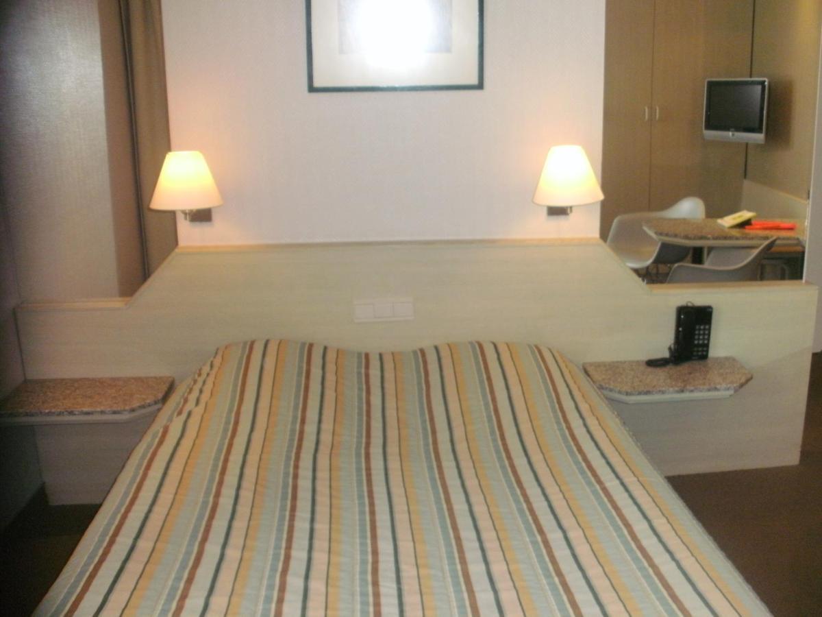 Glenmore Hotel