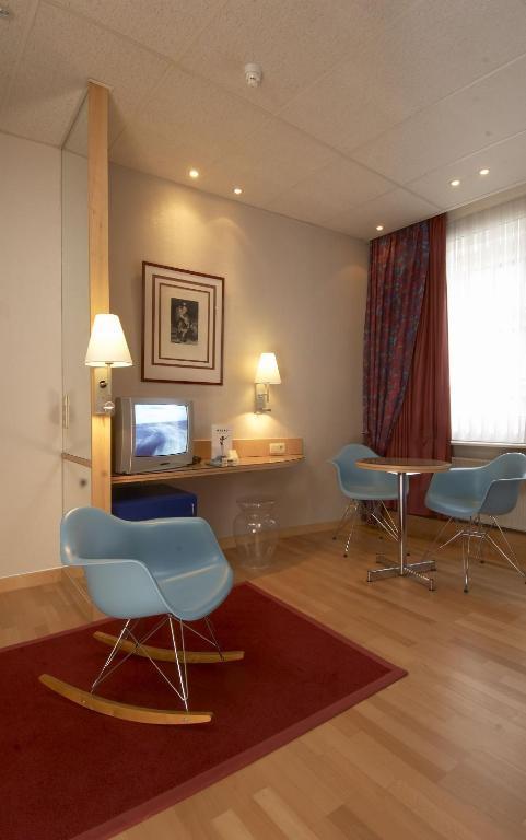 Glenmore Hotel 3*
